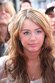 Miley Cyrus bei der Premiere in München (Foto: Martin Schmitz)